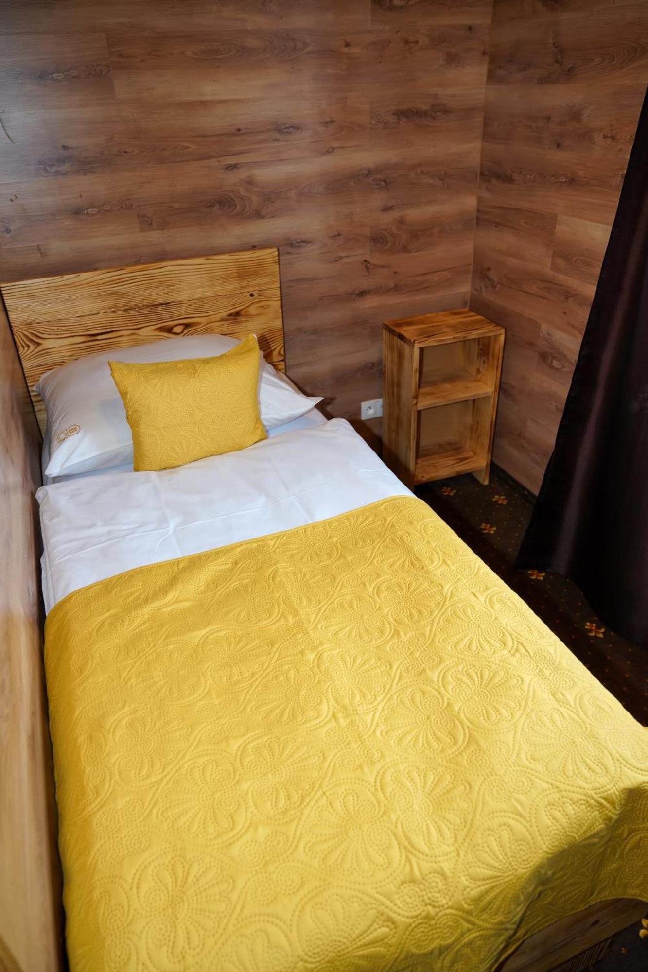 Hotel Raj Dedinky Ngoại thất bức ảnh