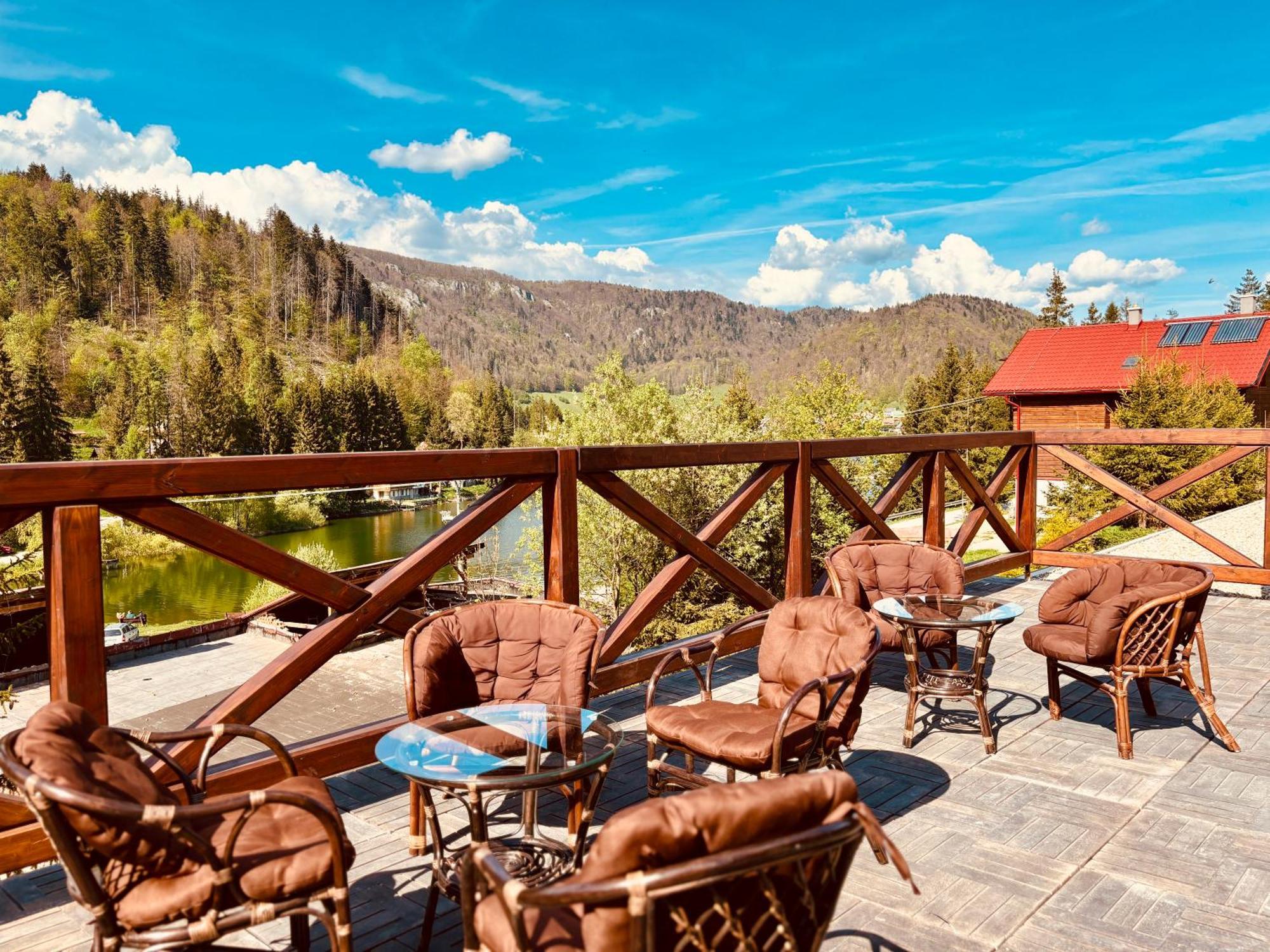 Hotel Raj Dedinky Ngoại thất bức ảnh
