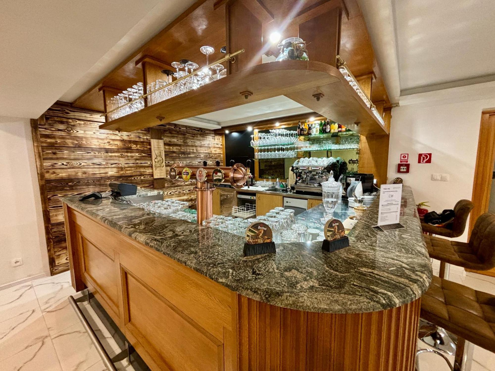 Hotel Raj Dedinky Ngoại thất bức ảnh